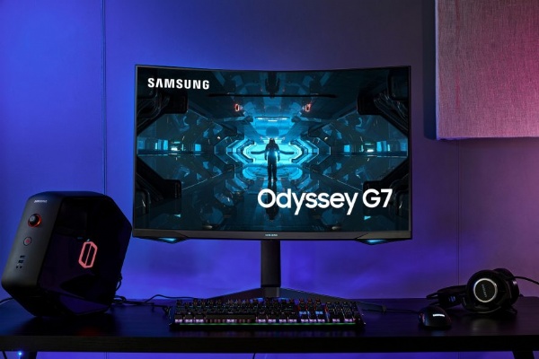 Vươn tầm cao mới: Samsung ra mắt màn hình gaming cong Odyssey G7 và G9 tại Việt Nam